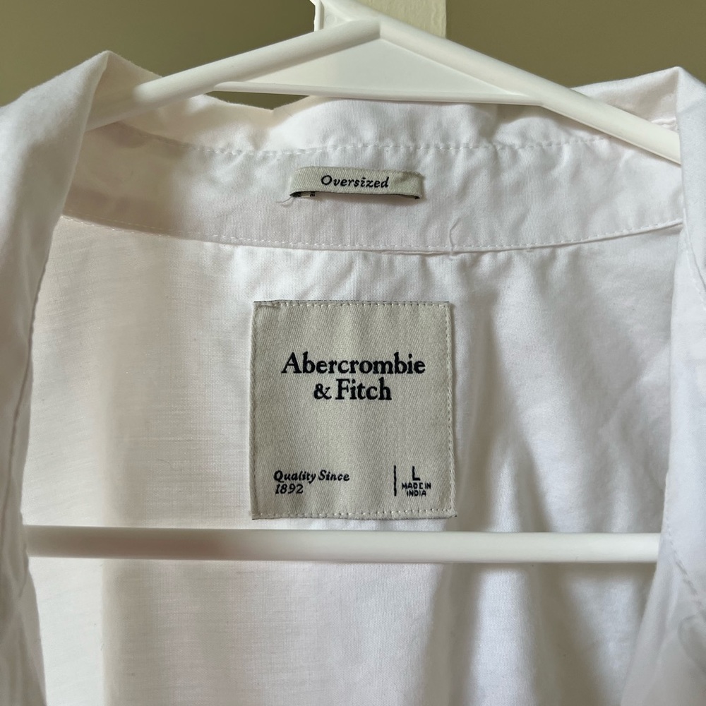 Abercrombie and Fitch oversized white shirt - Picture 2 of 2